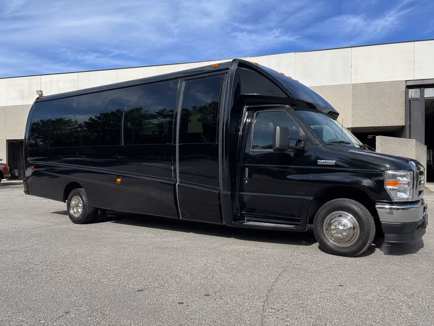 bus rentals for bands and performers traveling through casper wyoming