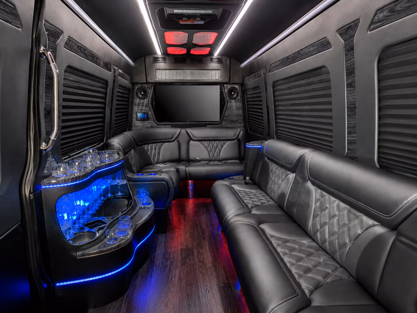 casper 28 passenger party bus