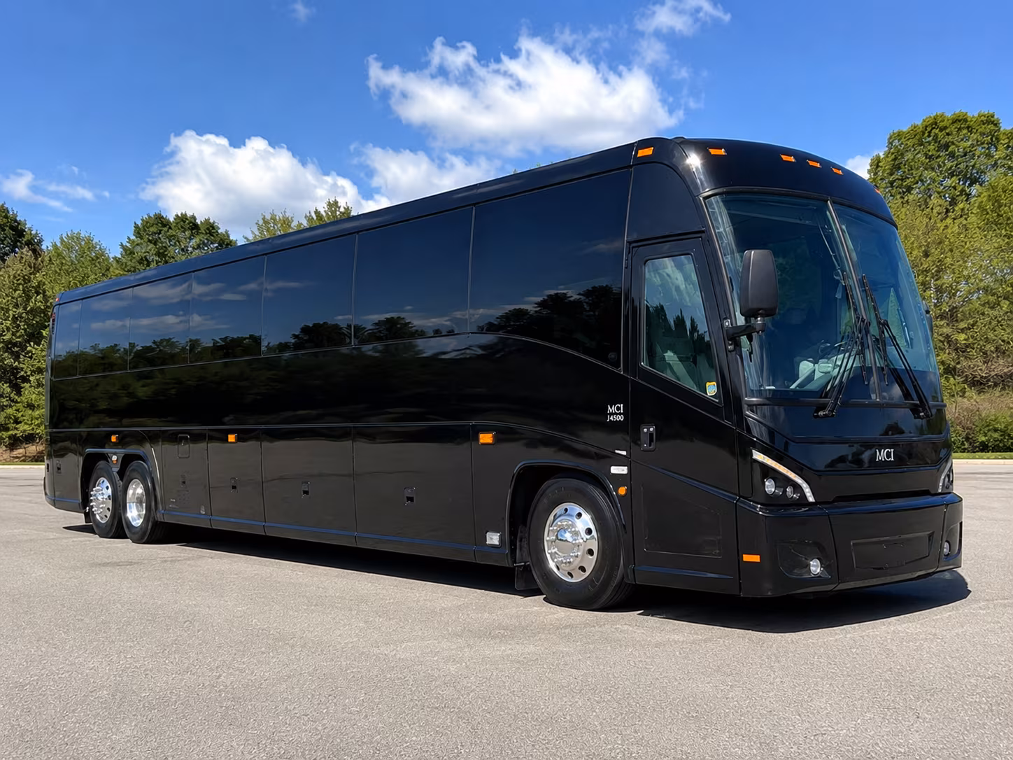 casper 56 passenger charter bus