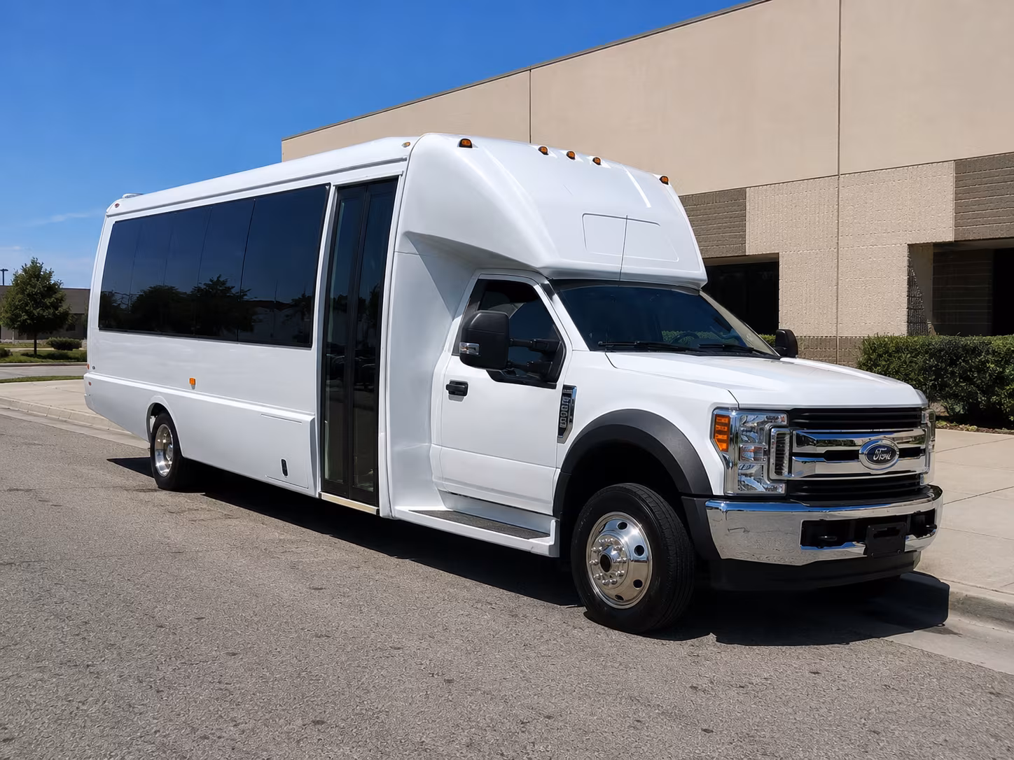 outdoor education and sportsman field trip buses near casper